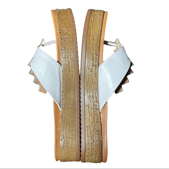 Nature Breeze Jeweled Thong Sandal Size 7.5 NWOT - Picture 5 of 9